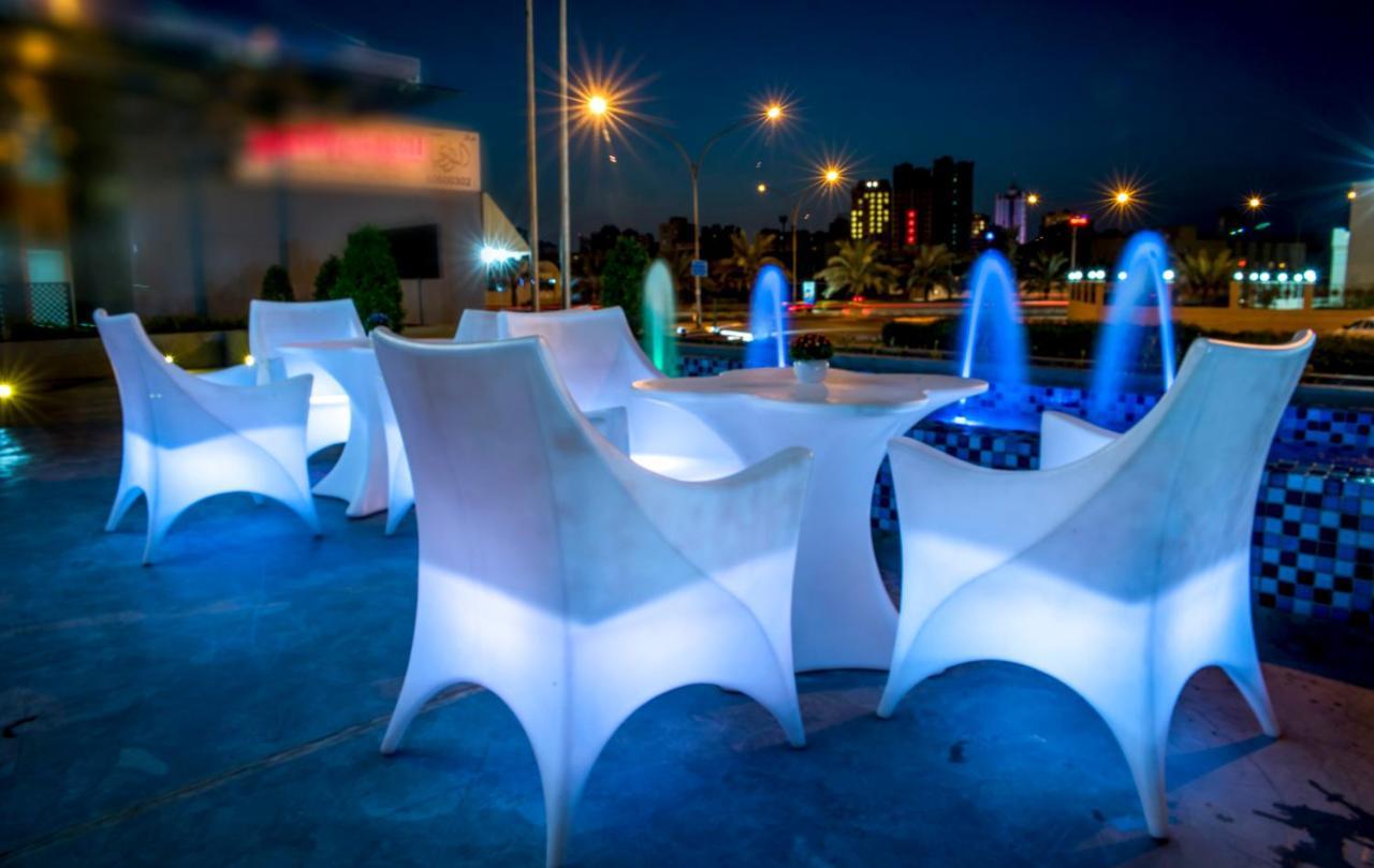 Flowery Holiday Suites Κουβέιτ Εξωτερικό φωτογραφία