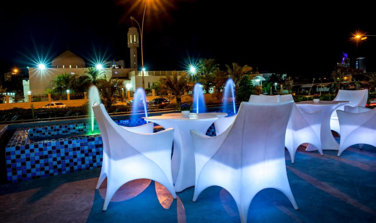 Flowery Holiday Suites Κουβέιτ Εξωτερικό φωτογραφία